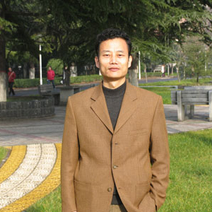 杨军